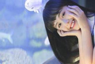 别问我为啥一直盯着51cgwapp，感觉透过屏幕都能闻到瓜香。