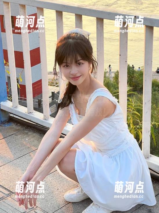 听说下载51黑料网后，吃瓜变成了一项特技！