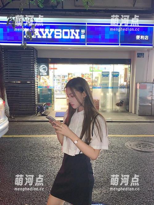 不一样的影视圈，718吃瓜网网页版视频邀你畅游，吃瓜高能不断哟！