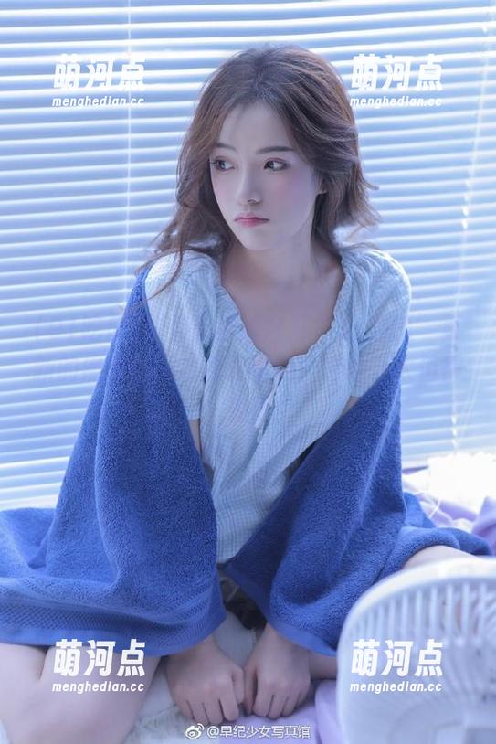你们无视我打开“91吃瓜”更新的黑料这一刻的表情吗？哈哈，太值得一看了！