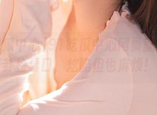 91吃瓜中心网页就像个八卦检票口,炫酷但也麻烦!