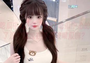 你们看91吃瓜中心的更新了没？就我在等着被喂瓜嘛？