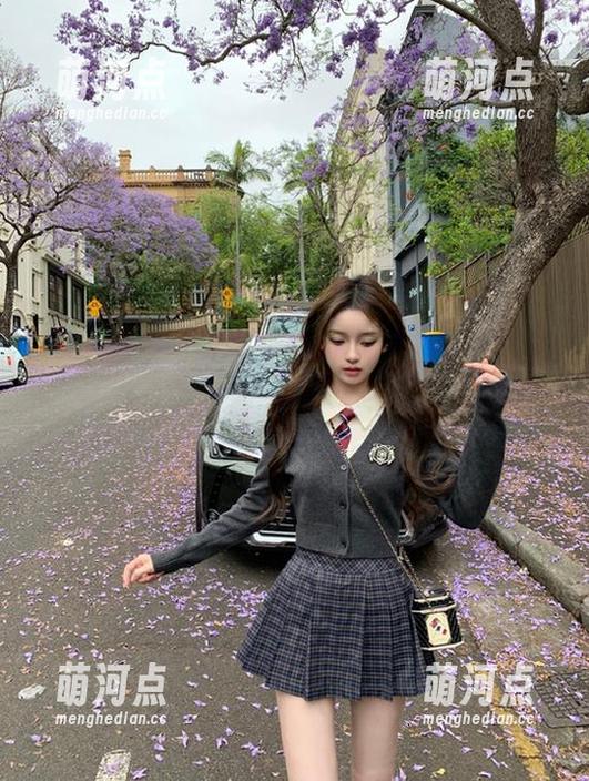 不想被朋友们的瓜声淹没？马上下载cggolive，做个知情达理的吃瓜群众！