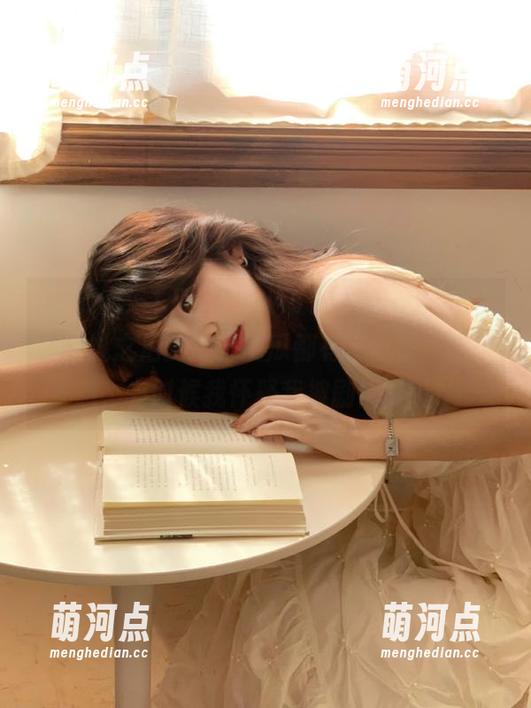 在www.51ccgua.com上，网址之后的每一篇瓜都有“流量”的诱惑，有时候我怀疑我被剧情吸引！