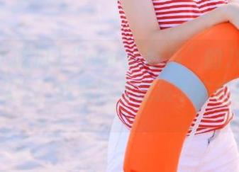 “www.吃瓜”的八卦更新太“永久”，我真得考虑换个方式消遣了…