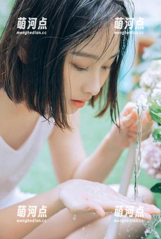 只要一登录www.黑料不打烊.com，我的判断力就跟着一块飘了，哈哈！
