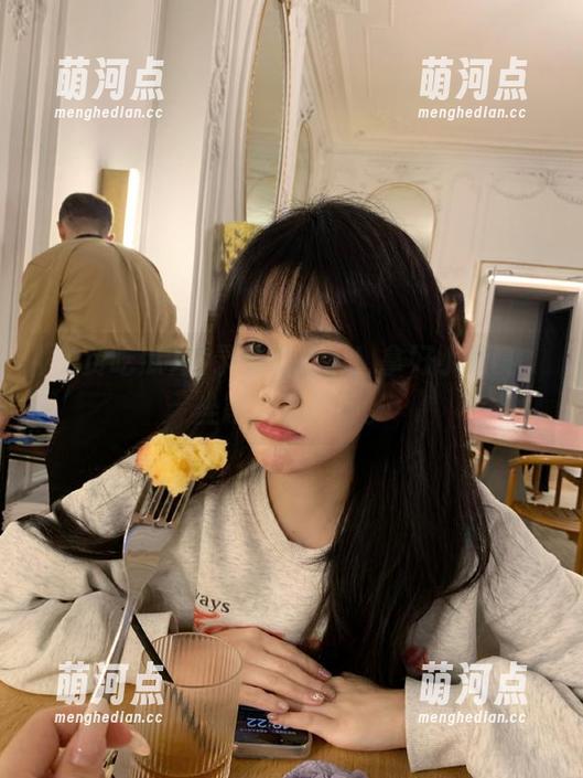 登录免费吃瓜！拿好小板凳，坐等大戏开场。