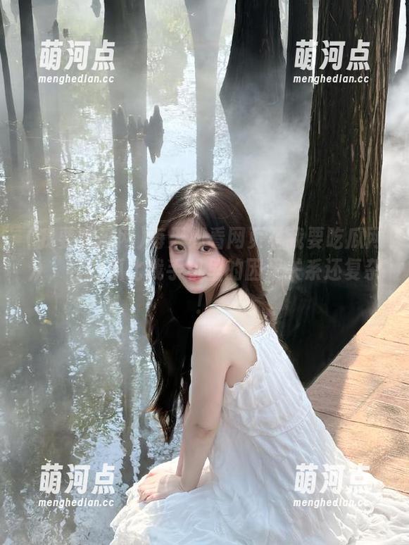 每天必看网页《我要吃瓜网》，它的瓜比我手机里的因果关系还复杂！