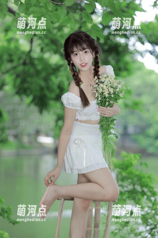 “每日黑料”在线，有些事儿只能用八卦说明，一言不合随便聊！