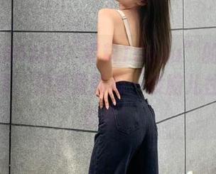 “黑料166su”的网页也太神奇了，把手里的瓜一股脑儿往传送门里推！