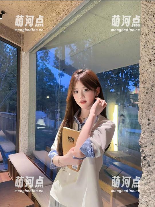 观看黑料不打烊tttzzz入口，仿佛开启了新一轮的‘瓜田调查’！