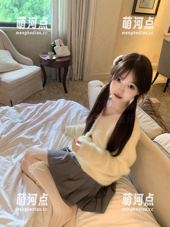 突然点开了个视频，黑料在线更新的内容，看得我手心冒汗。