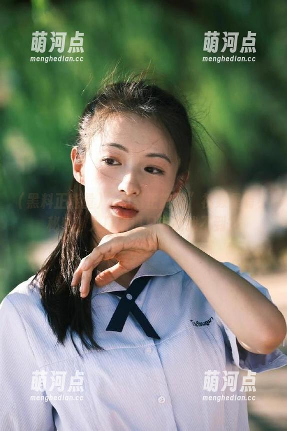 “黑料正能量”视频里有小秘密，入口难道只有我找不到？