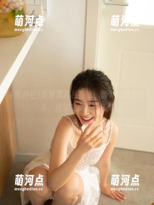 最新黑料社在线，翻个新闻像翻书，虚实之间各有江湖