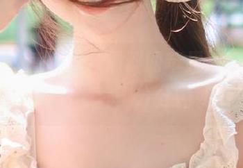每次打开黑料网苹果版,总觉得我在看一场文艺片,分分钟如梦似幻…