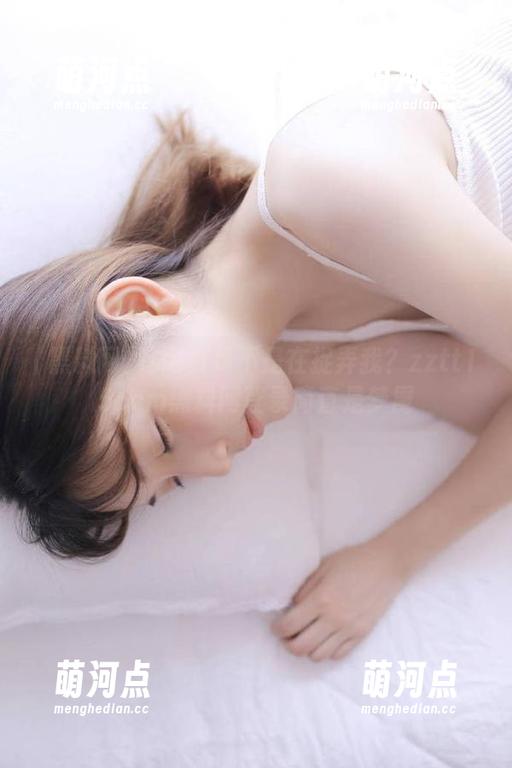 这网页是不是在捉弄我？zztt15ccm黑料网登录简直是梦魇
