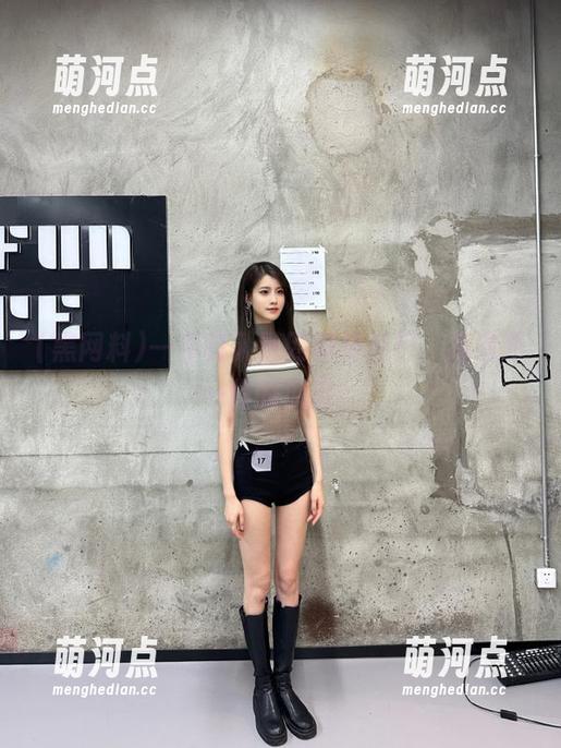一步跨入黑网料传送门，撞见不一样的瓜田！